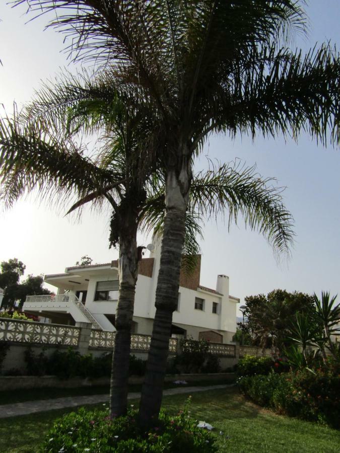 Malaga Paradise Beach Torre de Benagalbon Exteriör bild